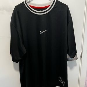NIKE BASKETBALL JERSEY